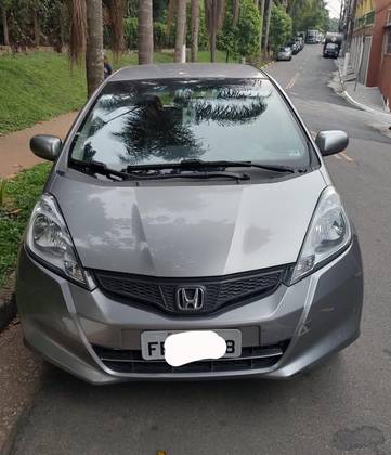 HONDA FIT 1.4 DX 16V FLEX 4P MANUAL HONDA FIT 1.4 DX 16V FLEX 4P MANUAL